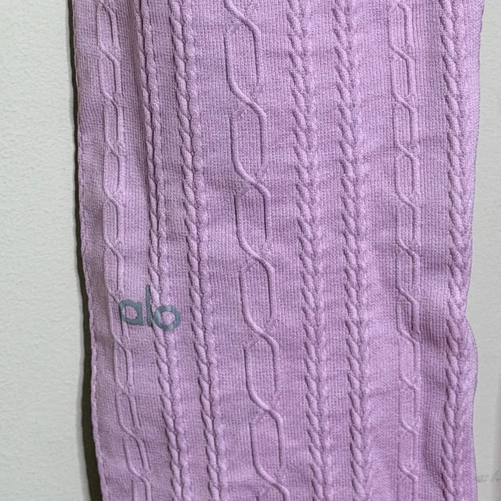 ALO Yoga Seamless Cable Knit High-Waist Legging in Sugarplum Pink